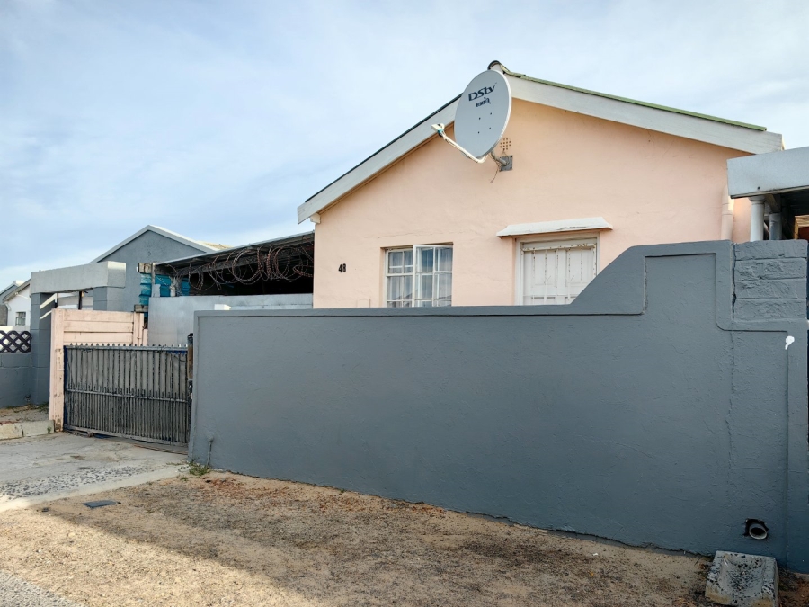 2 Bedroom Property for Sale in Eastridge Western Cape